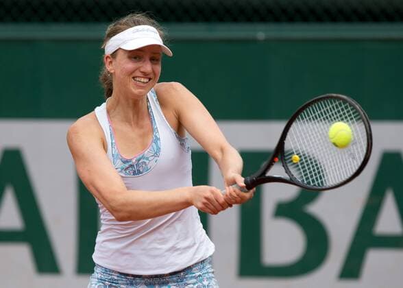 Mona Barthel (GER) Tennis - French Open 2015 - Grand Slam ITF ATP Tennis Herren WTA Tennis Damen - Roland Garros - Paris - - France - 25 May 2015. Juergen Hasenkopf