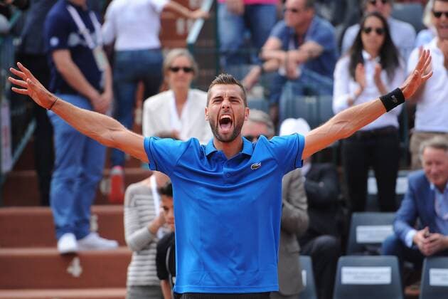 Benoit Paire (fra) def ELias (Por) TENNIS : Tournoi de Roland Garros 2015 - 25 05 2015 TennisMagazine Panoramic 