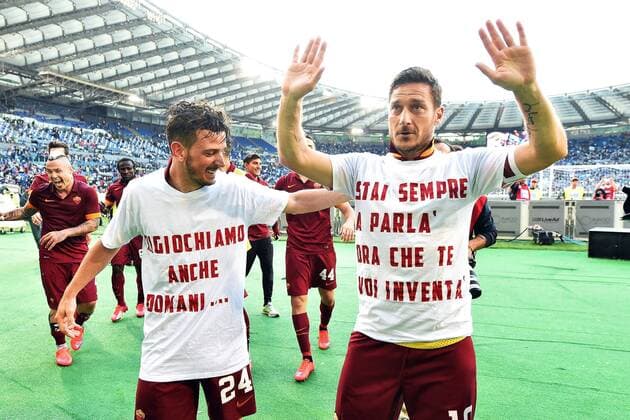Francesco Totti Roma, Alessandro Florenzi con maglietta Giochiamo anche domani Roma 25-05-2015 Stadio Olimpico Football Calcio Serie A 2014 2015 Lazio - AS Roma. andreaxstaccioli