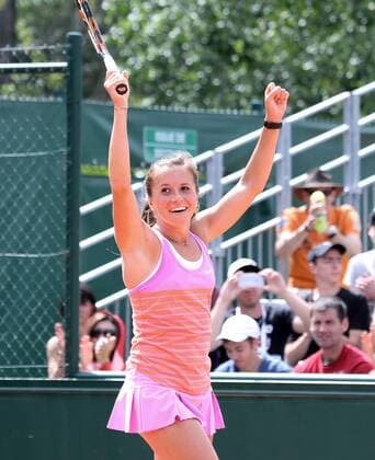 Annika Beck of Germany reacts after winning her French Open women s first round match against Agnieszka Radwanska of Poland at Roland Garros in Paris on May 25, 2015. Beck defeated Radwanska 6-2, 3-6, 6-1 to advance to the next round.  PAR20150525715 DAVIDxSILPA