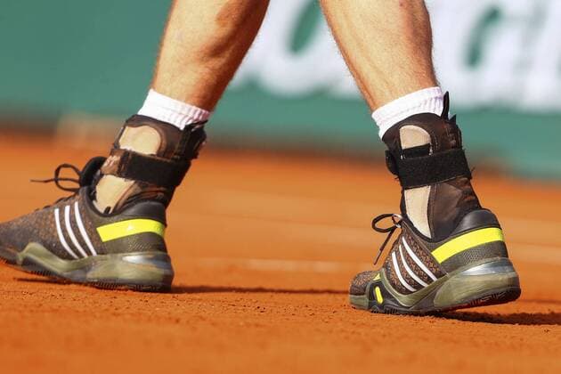 illustration bague de mariage accroche aux chaussures Andy Murray (GBR) Tennis : Roland Garros J2 - 25 05 2015 - GwendolineLeGoff Panoramic 