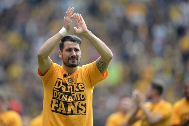 Fussball, 3. Liga, Saison 2014 2015, SG Dynamo Dresden, 38. Spieltag, SG Dynamo Dresden - FC Hansa Rostock, Samstag (23.05.2015), Stadion Dresden. Dresdens Cristian Fiel nach dem Spiel. RM001