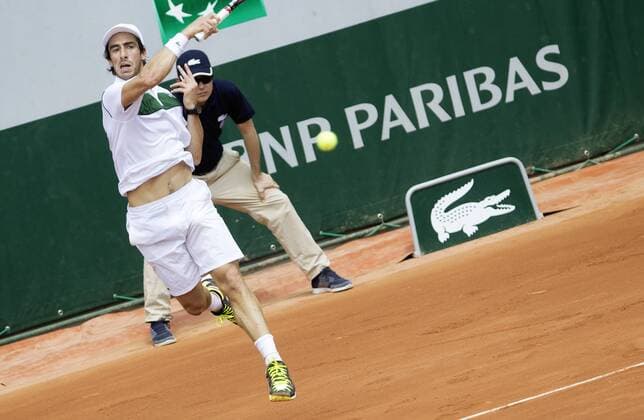TENNIS - ATP Tennis Herren French Open 2015 PARIS,FRANCE,27.MAY.15 - TENNIS - ATP World Tour, Grand Slam, Roland Garros, French Open. Image shows Pablo Cuevas (URU). GEPAxpictures xMatthiasxHauer