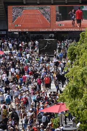 Illustration Visiteurs TENNIS : French Open - Roland Garros 2015 - Paris 27 05 2015 PhotoNews Panoramic 