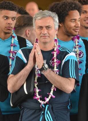 May 27, 2015 - Bangkok, Thailand - Chelsea coach Jose Mourinho greets to the fans as he arrives at Don Muang International Airport in Bangkok, Thailand on May 28, 2015. Chelsea will play a friendly match against Thailand All-Stars at Rajamangala Stadium in Bangkok on May 30, as part of their post-season tour. Chelsea Thailand Tour 2015  - ZUMAn230