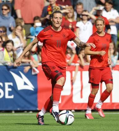 Baden , Fußball Länderspiel Frauen Schweiz vs. Deutschland , Anja Mittag ( GER )