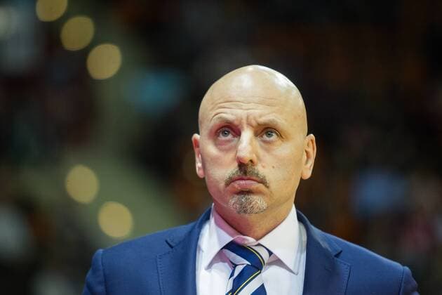 GER, Beko BBL Playoff Halbfinale , FC Bayern Muenchen vs. Alba Berlin 28.05.2015, Audi Dome, Muenchen, GER, Beko BBL Playoff Halbfinale , FC Bayern Muenchen vs. Alba Berlin, im Bild Sasa Obradovic (Alba Cheftrainer) nphxStraubmeier