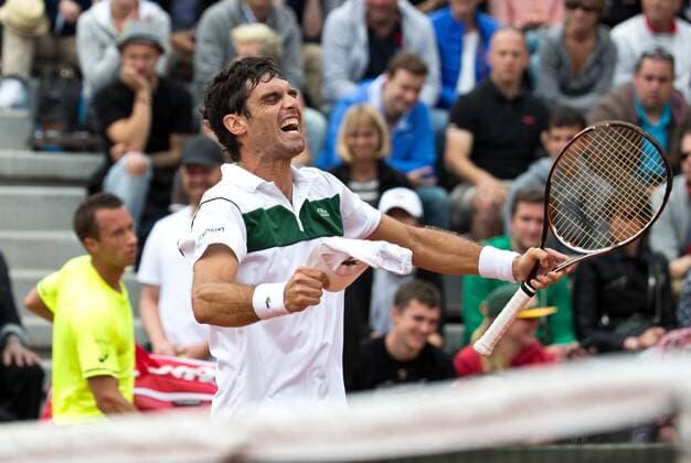 Pablo Andujar (ESP) jubelt nach seinem Sieg,Jubel,Emotion, Tennis - French Open 2015 - Grand Slam ITF ATP Tennis Herren WTA Tennis Damen - Roland Garros - Paris - - France - 28 May 2015. Juergen Hasenkopf