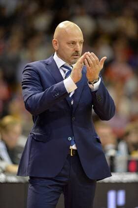 Sasa Obradovic, Cheftrainer (Alba Berlin), Beifall, FC Bayern Muenchen Basketball vs Alba Berlin, Playoff, Halbfinale, Basketball Bundesliga Saison 2014 2015, Beko BBL,28.05.15