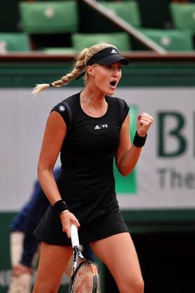 Kristina Mladenovic (fra) - Tennis, French Open 2015, Roland Garros in Paris Frankreich- 28 05 2015 AnthonyBIBARD FEP Panoramic 