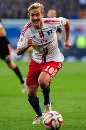 Fussball 1. Bundesliga Relegation Hamburger SV - Karlsruher SC am 28.05.2015 in der Imtech Arena in Hamburg Lewis Holtby ( Hamburg )