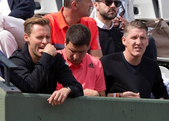 Team Ana Ivanovic (SRB) in der Spielerloge, L-R. Mats Merkel, Fitness Trainer Zlatko Novkovic und Freund Bastian Schweinsteiger, Tennis - French Open 2015 - Grand Slam ITF ATP Tennis Herren WTA Tennis Damen - Roland Garros - Paris - - France - 29 May 2015.