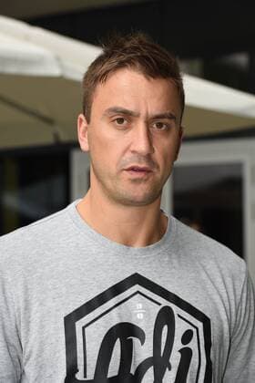 der Handball Spieler Momir Ilic von MKB-MVM Veszprem am 29.05.2015 in Köln beim Media Call zum VELUX EHF Final4. Am 30. und 31.05.2015 kämpfen die 4 besten Handballmannschaften in Köln um den Titel der EHF Champions League.