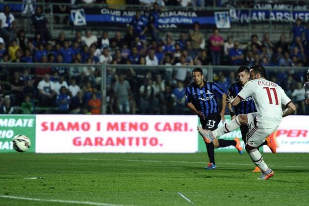 Aktuell Fußball, Italien, Serie A, Atalanta Bergamo - AC Mailand Db Bergamo 30 05 2015 - campionato di calcio serie A Atalanta-Milan - gol Giampaolo Pazzini 