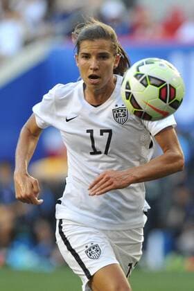 Aktuell Fußball, Damen, Länderspiel, USA - Südkorea May 30, 2015 - Harrison, New Jersey, U.S - US WomenÃ¢â‚¬â ¢s national team Nationalteam midfielder TOBIN HEATH (17) chases down the ball during the pre-Women s World Cup friendly at Red Bull Arena in Harrison New Jersey The USWNT draws with Korea Republic 0 to 0 FIFA 2015 - USWNT draws with Korea Republic - ZUMAa301