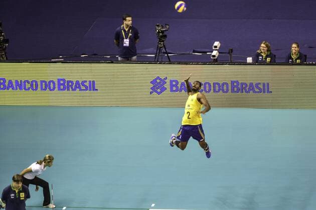 BRASIL X SERBIA Word League BELO HORIZONTE, MG - 05 31 2015: BRAZIL X SERBIA Volleyball WORLD LEAGUE - isac Player Brazil during BRAZIL X SERBIA Volleyball WORLD LEAGUE.  Mour?oxPanda