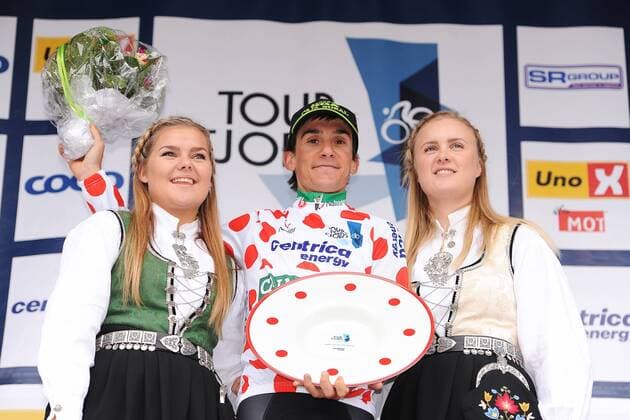 Amets TXURRUKA ( SPA Caja Rural - RGA Seguros ) gewinnt die Bergwertung - Siegerehrung - Zeremonie - Jubel - Freude - Emotionen - Querformat - quer - horizontal - Event Veranstaltung: Tour des Fjords - Fjord Rundfahrt 2015 - Stage 5 5.Etappe: Hinna Park nach Stavanger 178.0 km - Location Ort: Stavanger - Norway - Norwegen - Europe - Europa - Date Datum: 31.05.2015