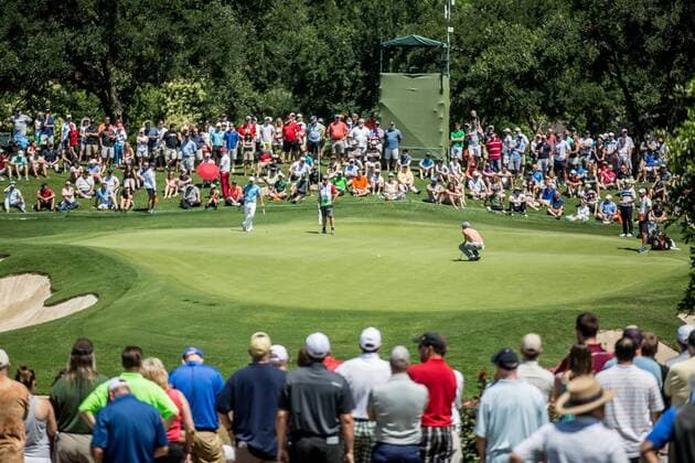 May 31, 2015: Jordan Spieth reads a putt on hole 5 green during the fourth round of the AT&T Byron Nelson at TPC Four Seasons Resort in Irving, TX. GOLF: MAY 31 PGA Golf Herren - AT&T Byron Nelson Championship - Final Round Icon150531344 EDITORIAL USE ONLY
