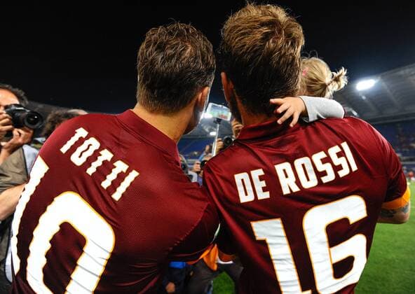 IPP20150531 Football - soccer: Serie A, AS Rom - US Palermo, francesco Totti e daniele De Rossi si fanno un selfie xHOCHxZWEIx xItalyxPhotoxPressx 