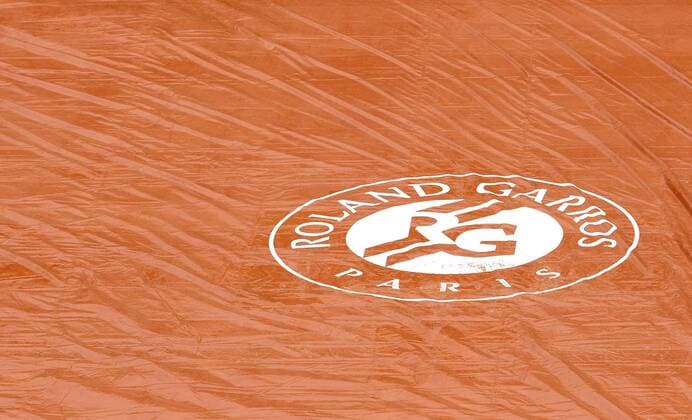 Foto : Regenpause Tennis French Open in Paris So. 31.05.2015