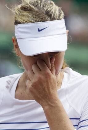 TENNIS - WTA Tennis Damen French Open 2015 PARIS,FRANCE,01.JUN.15 - TENNIS - WTA Tour, Grand Slam, Roland Garros, French Open. Image shows the disappointment of Maria Sharapova (RUS). GEPAxpictures xMatthiasxHauer