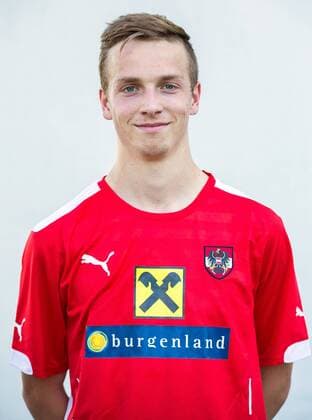 Fussball ÖFB Nationalteam, team training course STEGERSBACH,AUSTRIA,02.JUN.15 - Fussball ÖFB Nationalteam, Oesterreichischer Fussball-Bund, team training course, photo shoot. Image shows Philipp Schobesberger (AUT). GEPAxpictures xCh.xKelemen