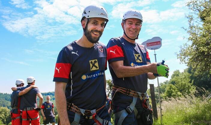 SOCCER - OEFB, team training course STEGERSBACH,AUSTRIA,03.JUN.15 - SOCCER - OEFB, Oesterreichischer Fussball-Bund, team training course, climbing at Riegersburg crag. Image shows sports therapist Christoph Ogris (AUT) and sporting director Willi Ruttensteiner (OEFB). GEPAxpictures xCh.xKelemen