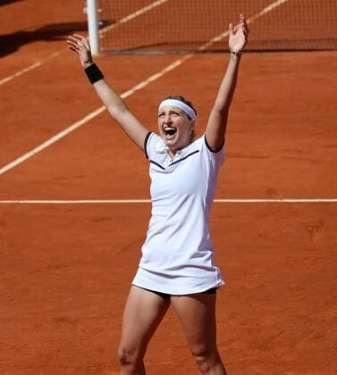 Timea Bacsinszky of Switzerland reacts after winning her French Open women s quarterfinal match against Alison Van Uytvanck of Belgium at Roland Garros in Paris on June 3, 2015. Bacsinszky defeated Van Uytvanck 6-4, 7-5 to advance to the next round.  PAR20150603728 DAVIDxSILPA