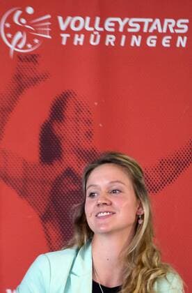 03-06-2015 Suhl- Ringberghotel Pressekonferenz der Volleystars Thüringen. Martina Jelinkova -Spielerin VolleyStars Thüringen Aktion