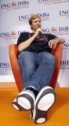 Dirk Nowitzki, Basketball, Dallas Mavericks, NBA Basketball Herren USA deutsche Nationalmannschaft, Pressekonferenz bei der INGDiba in Frankfurt am Main (Hessen, Deutschland), 4. Juni 2015