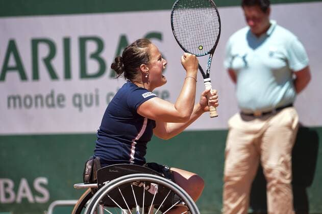 Aktuell Tennis, French Open in Paris, Behindertensport, Rollstuhltennis Aniek Van Koot (ned) TENNIS : Roland Garros French Open 2015 - Internationaux de France - 04 06 2015 