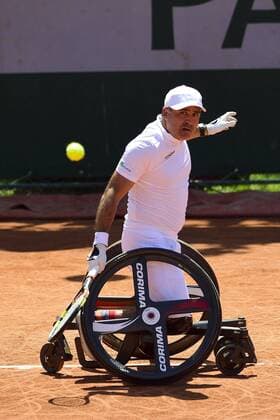 Aktuell Tennis, French Open in Paris, Behindertensport, Rollstuhltennis Stephane Houdet (fra) TENNIS : Roland Garros French Open 2015 - Internationaux de France - 04 06 2015 