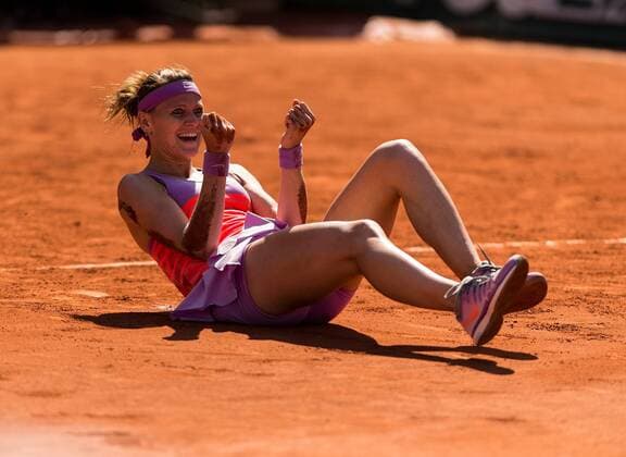 04.06.2015. Paris, France. Roland Garros French Open. Lucie Safarova of Czech Republic celebrates after winning her Women s Singles match against Ana Ivanovic of Serbia on day twelve of the 2015 French Open 2015 in Paris, France. Safarova won the match 7-5 7-5 to move into the final. xBenxPipex  ActionPlus11627527