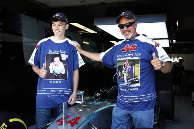 Motorsports: FIA Formula One World Championship WM Weltmeisterschaft 2015, Grand Prix of Canada, fans of 44 Lewis Hamilton (GBR, Mercedes AMG Petronas Formula One Team), xHOCHxZWEIx