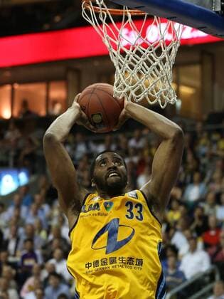 Jamel McLean Aktion Oberkoerper Oberkörper Basketball Play Off BBL Bundesliga Herren Saison 2014 2015 04.06.2015 ALBA Berlin vs. FC Bayern München