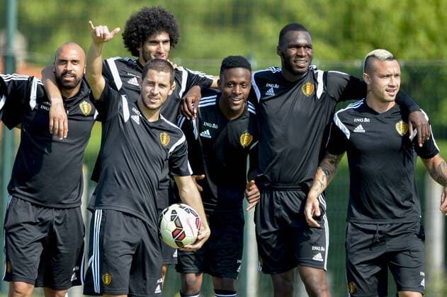 - BORDEAUX, FRANCE: Belgium s Eden Hazard, Belgium s Anthony Vanden Borre, Belgium s Marouane Fellaini, Belgium s Divock Origi, Belgium s Christian Benteke and Belgium s Radja Nainggolan pictured during a training session on the fifth day of the training camp of Belgian national soccer team The Red Devils in Bordeaux, France, Friday 05 June 2015. The Devils are preparing for a friendly game against France and a Euro 2016 qualification game against Wales. DIRKxWAEM  x04637023x