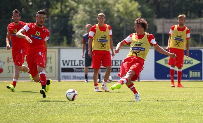SOCCER - OEFB, team training course STEGERSBACH,AUSTRIA,05.JUN.15 - SOCCER - OEFB, Oesterreichischer Fussball-Bund, team training course. Image shows Julian Baumgartlinger (AUT). GEPAxpictures xCh.xKelemen