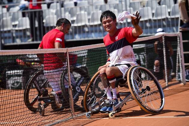 Stephane Houdet (fra) joie de Shingo Kunieda (jpn) TENNIS : Roland Garros 2015 - French Open - Finale Fauteuil homme - Internationaux de France - 05 06 2015 