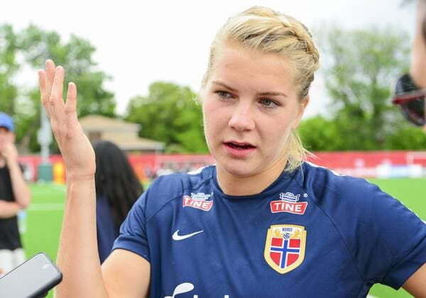 June 5, 2015 - Ottawa, Ontario, Canada - June 05, 2015: Norway forward Ada Hegerberg talks to the media during the Team Norway training session at Algonquin College in Ottawa, Canada prior to the start of the FIFA 2015 Women s World Cup. Soccer: FIFA 2015 Women s World Cup - Norway Training Session. - ZUMAk120
