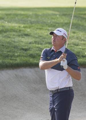 June 05 2015: Bo Van Pelt playing out of the bunker on hole 10 during the second round of the Memorial Tournament held at the Muirfield Village Golf Club in Dublin, Ohio. GOLF: JUN 05 PGA Golf Herren - the Memorial Tournament - Second Round Icon150605004 EDITORIAL USE ONLY