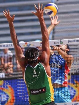 Beach volleyball Beachvolleyball - FIVB Major Series 2015 POREC,CROATIA,06.JUN.15 - BEACH VOLLEYBALL - FIVB Major Series, men. Image shows Daniele Lupo (ITA) and Ricardo Alex Costa Santos (BRA). GEPAxpictures xMaticxKlansek