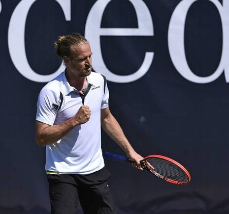 Aktion Peter Gojowczyk (GER) jubelt Jubel Emotion Freude über Satzgewinn Qualifikation 06.06.2015 Tennis Mercedes-Cup Stuttgart Weißenhof TC Weissenhof Mercedescup Mercedes Cup 06.06..-14.06.2015 Mercedes-Cup Stuttgart Weißenhof 2015