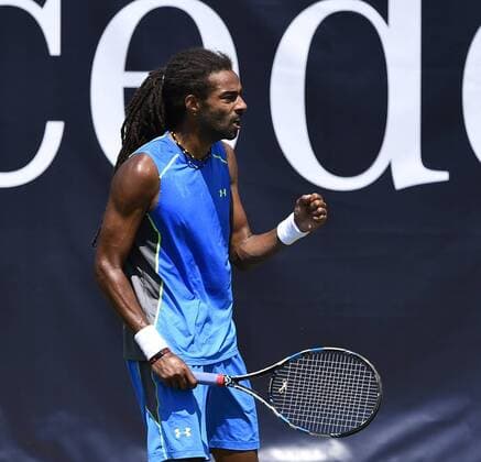 Aktion Dustin Brown (GER) Freude Jubel Emotion Faust geballt über gewonnenes Match Qualifikation 06.06.2015 Tennis Mercedes-Cup Stuttgart Weißenhof TC Weissenhof Mercedescup Mercedes Cup 06.06..-14.06.2015 Mercedes-Cup Stuttgart Weißenhof 2015