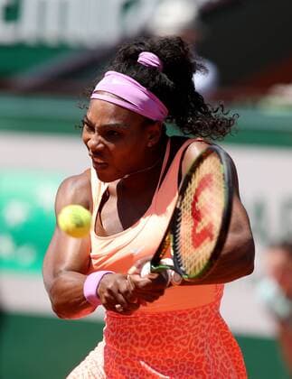 (150606) -- PARIS, June 6, 2015 -- Serena Williams of the United States competes during the women s singles final against Lucie Safarova of Czech Republic at 2015 French Open tennis tournament at Roland Garros, in Paris, France on June 6, 2015. ) HanxYan 