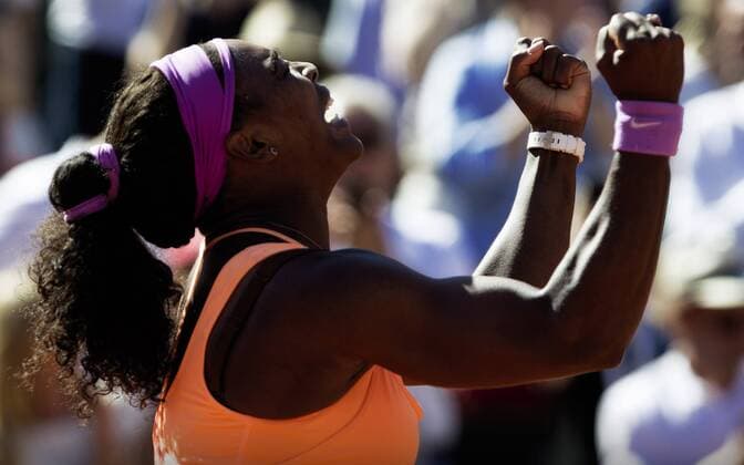 TENNIS - WTA Tennis Damen French Open 2015 PARIS,FRANCE,06.JUN.15 - TENNIS - WTA Tour, Grand Slam, Roland Garros, French Open, final. Image shows the rejoicing of Serena Williams (USA). GEPAxpictures xMatthiasxHauer