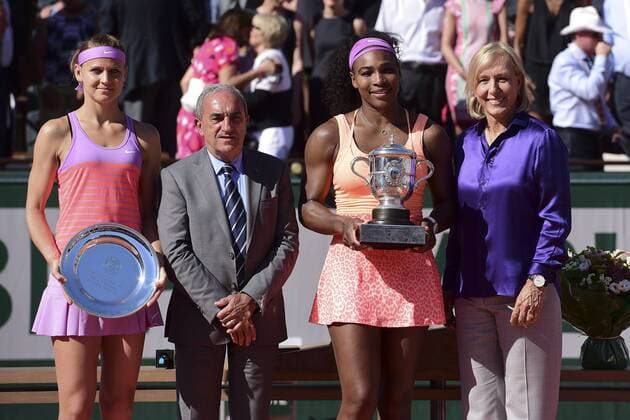 Lucie Safarova (cze), Serena Williams (usa) avec les trophees Jean Gachassin Martina Navratilova TENNIS, French Open 2015, Roland Garros, Finale der Damen, Paris Frankreich - 06 06 2015 