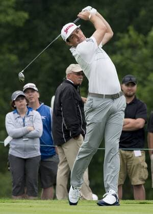 June 06 2015: Keegan Bradley teeing off during the third round of the Memorial Tournament held at the Muirfield Village Golf Club in Dublin, Ohio. GOLF: JUN 06 PGA Golf Herren - the Memorial Tournament - Third Round Icon150606010 EDITORIAL USE ONLY