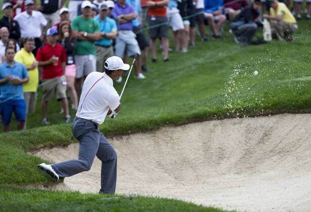 Aktuell Golf, Memorial Tournament in Dublin Tiger Woods hits from the bunker on Day 3 of the Memorial Tournament at the United Center in Columbus, the United States, June 6, 2015. ) (SP)U.S.-COLUMBUS-GOLF-MEMORIAL TingxShen 