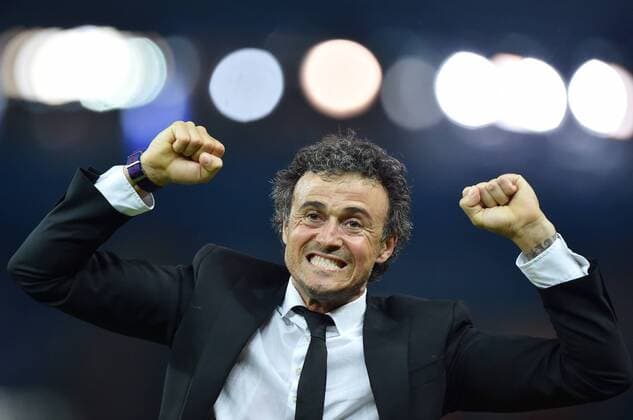FUSSBALL CHAMPIONS LEAGUE FINALE SAISON 2014 2015 06.06.2015 Juventus Turin - FC Barcelona Barca JUBEL CHL Sieger 2015 FC Barcelona: Trainer Luis Enrique (Mitte) 