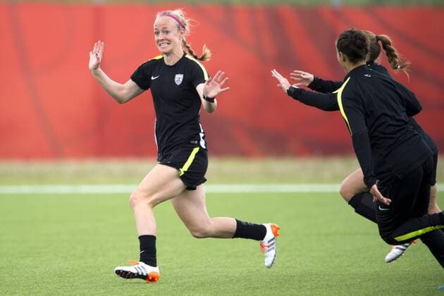 Aktuell Fußball, Damen, WM, Training und PK Nationalteam USA June 7, 2015 - Winnipeg - 150607 USA:s Becky Sauerbrunn - Training USA -.. BILDBYRAN kod CS 57672 News - June 7, 2015  - ZUMAb138